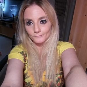 Meet your Posher, Joy